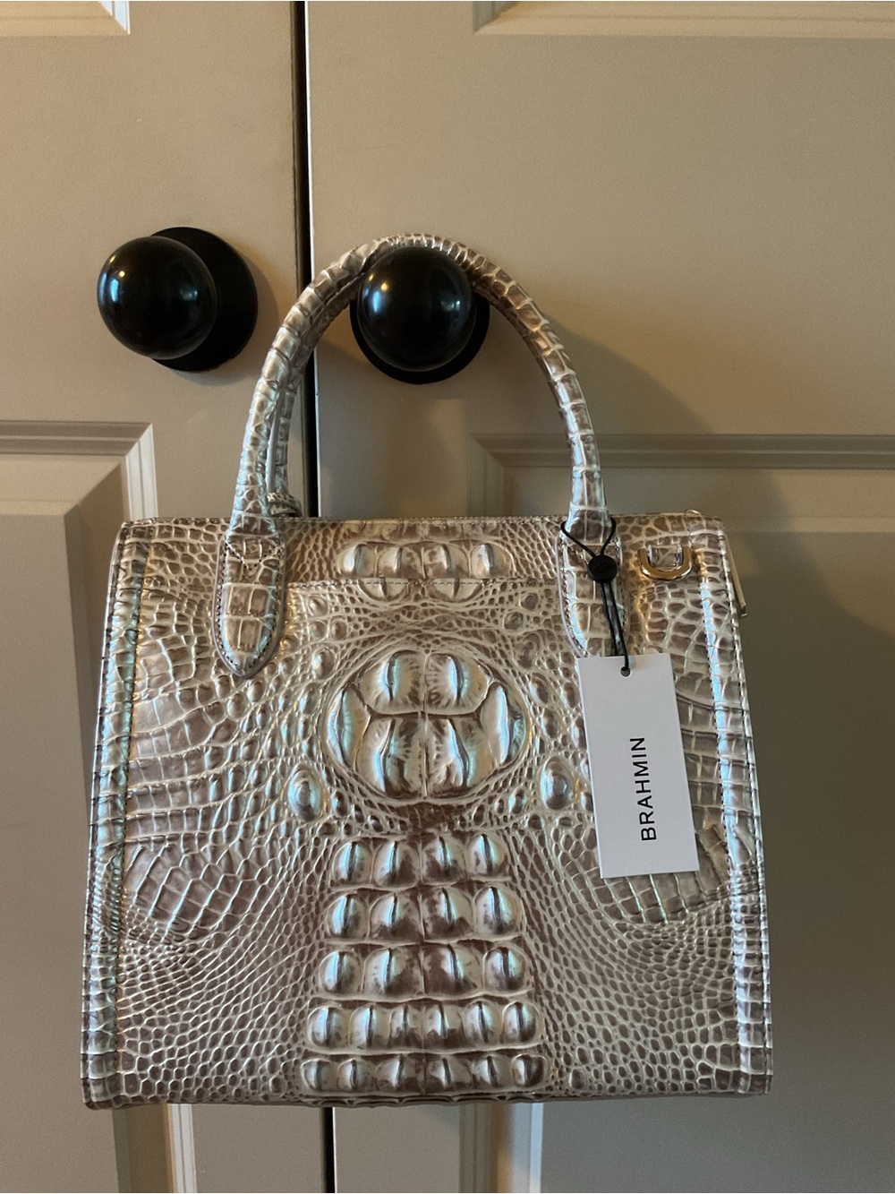 New Brahmin Pristine Melbourne Small Caroline Satchel - Picture 2 of 3